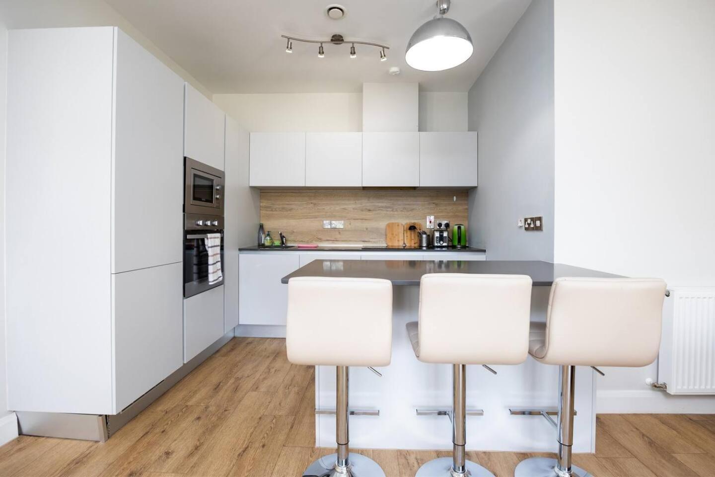דן לירי Deluxe Seaview Apartment מראה חיצוני תמונה